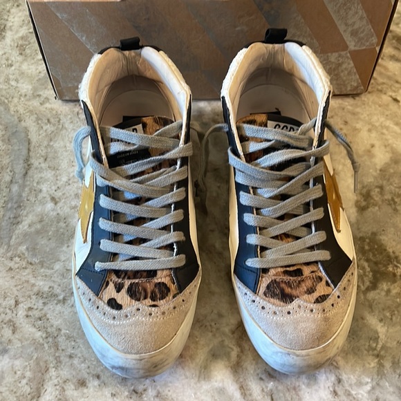 Golden Goose mid star, leather leopard sneaker w gold star, size 37, with box - Picture 4 of 16